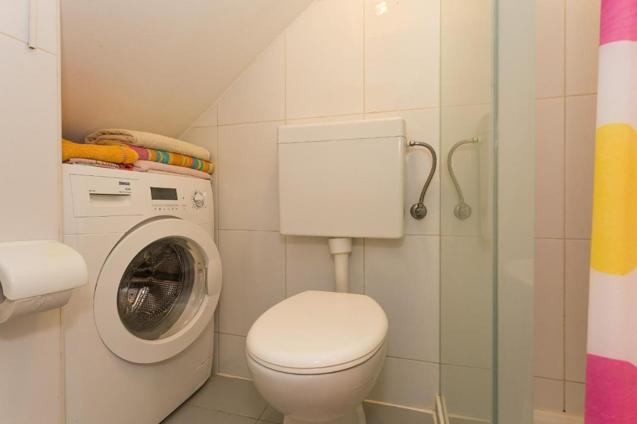 Modern And Practical Studio In The Heart Of Split Ngoại thất bức ảnh